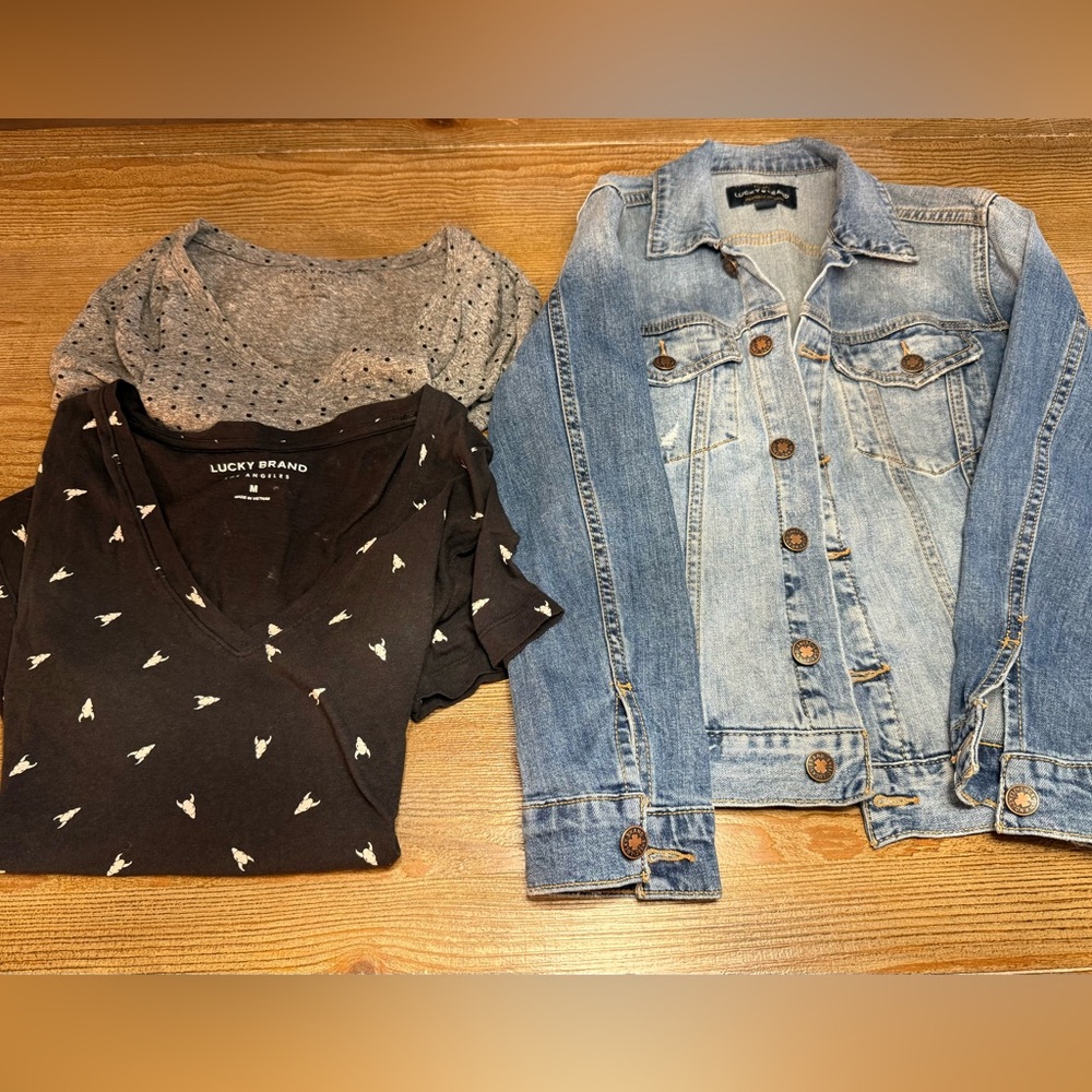 Lucky 3 Piece Clothing Bundle. All in Excellent Condition!